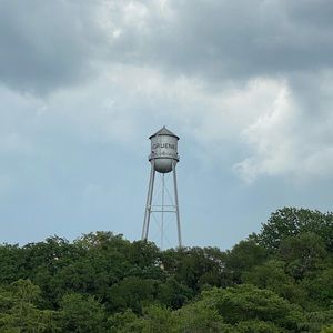 Meet your Posher, Raul